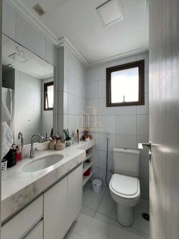 Apartamento à venda com 2 quartos, 79m² - Foto 18