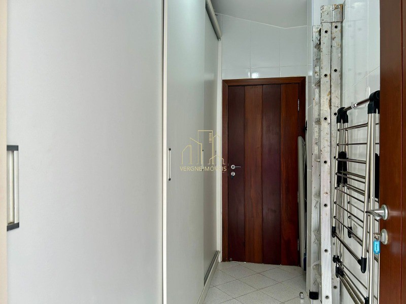 Casa de Condomínio à venda com 3 quartos, 400m² - Foto 10