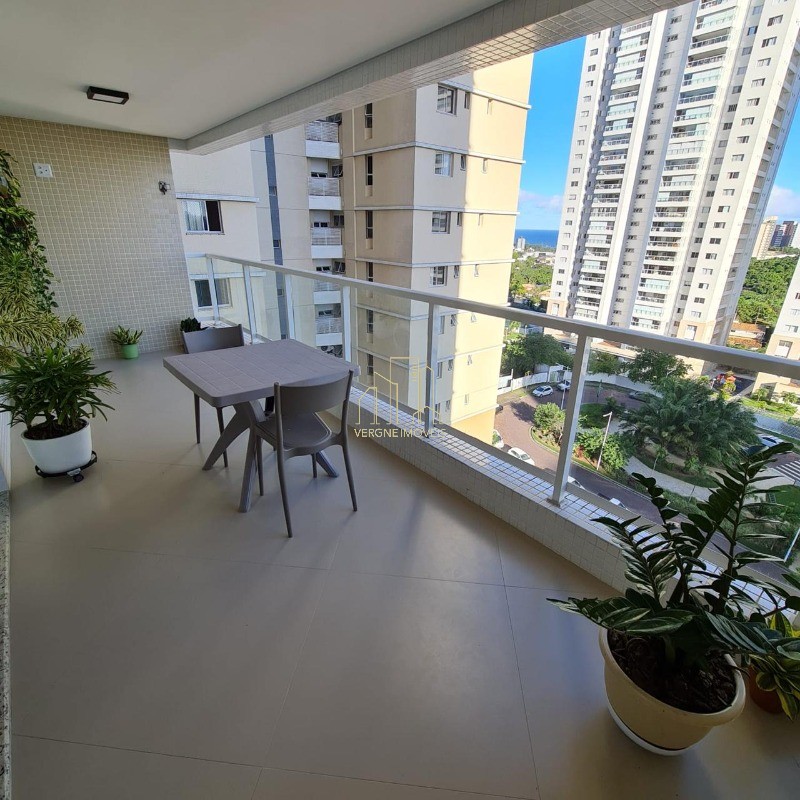 Apartamento à venda com 2 quartos, 110m² - Foto 2