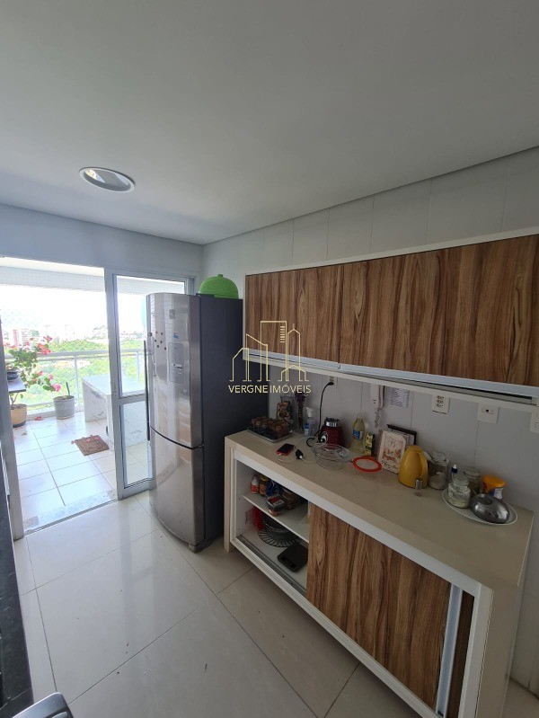 Apartamento para alugar com 3 quartos, 172m² - Foto 21