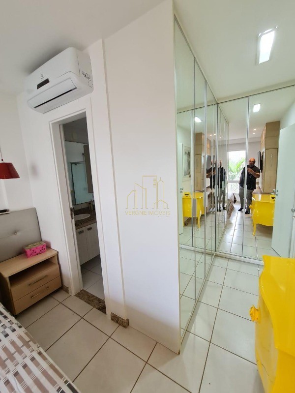 Apartamento à venda com 3 quartos, 233m² - Foto 32