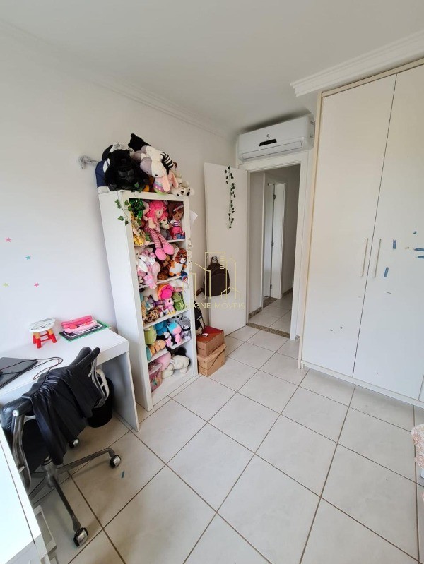 Apartamento à venda com 3 quartos, 233m² - Foto 26