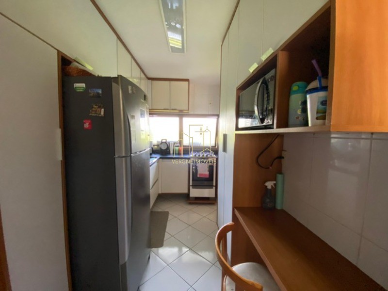 Apartamento à venda com 3 quartos, 150m² - Foto 23