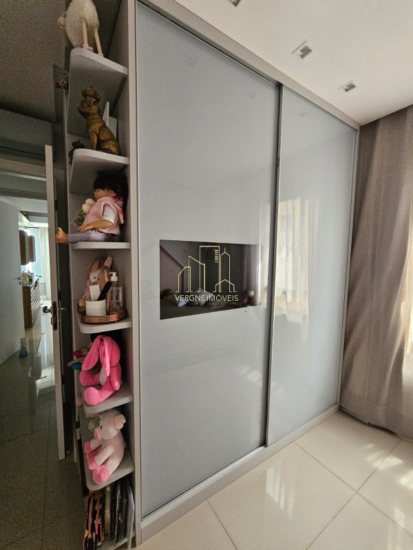 Apartamento à venda com 3 quartos, 155m² - Foto 7