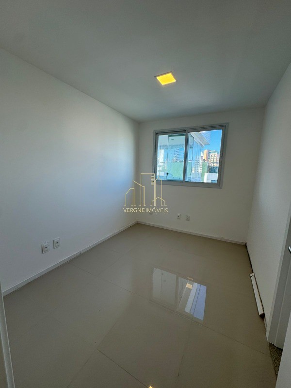 Apartamento à venda com 3 quartos, 126m² - Foto 7