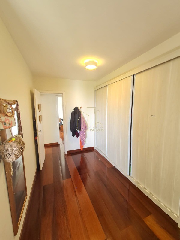 Apartamento para alugar com 3 quartos, 172m² - Foto 11