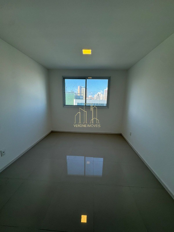 Apartamento à venda com 3 quartos, 126m² - Foto 6