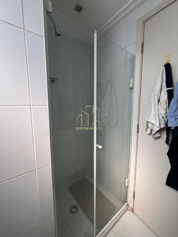 Apartamento à venda com 2 quartos, 79m² - Foto 22