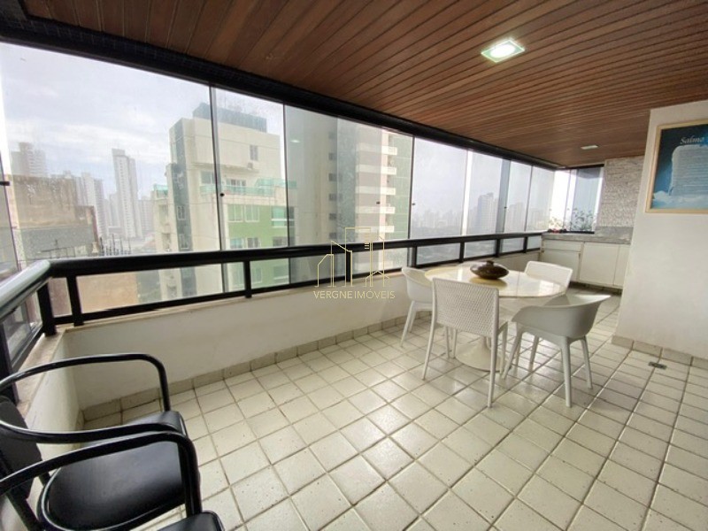 Apartamento à venda com 4 quartos, 197m² - Foto 9