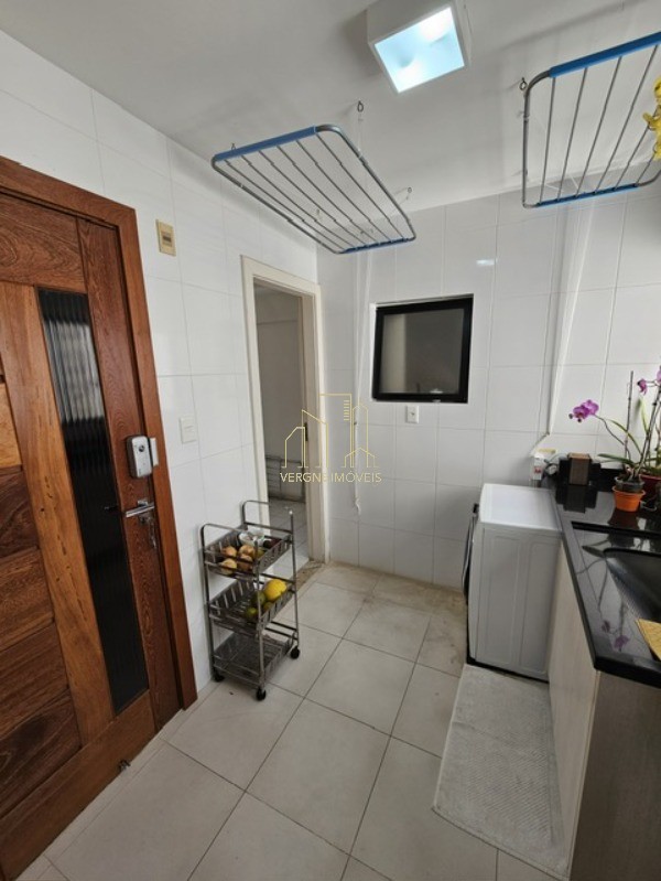 Apartamento à venda com 3 quartos, 205m² - Foto 39