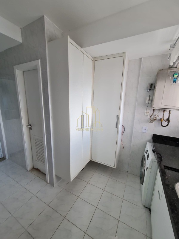 Apartamento para alugar com 3 quartos, 134m² - Foto 23