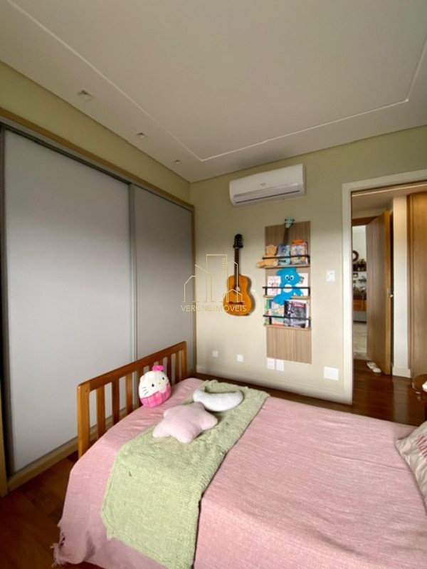 Apartamento à venda com 4 quartos, 225m² - Foto 26