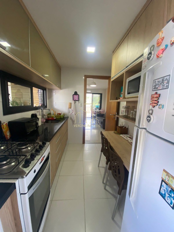 Apartamento à venda com 2 quartos, 89m² - Foto 17