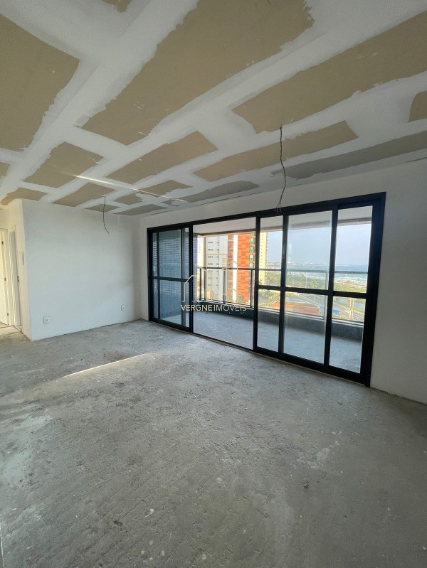 Apartamento à venda com 3 quartos, 103m² - Foto 3