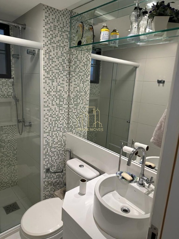 Apartamento à venda com 3 quartos, 97m² - Foto 17