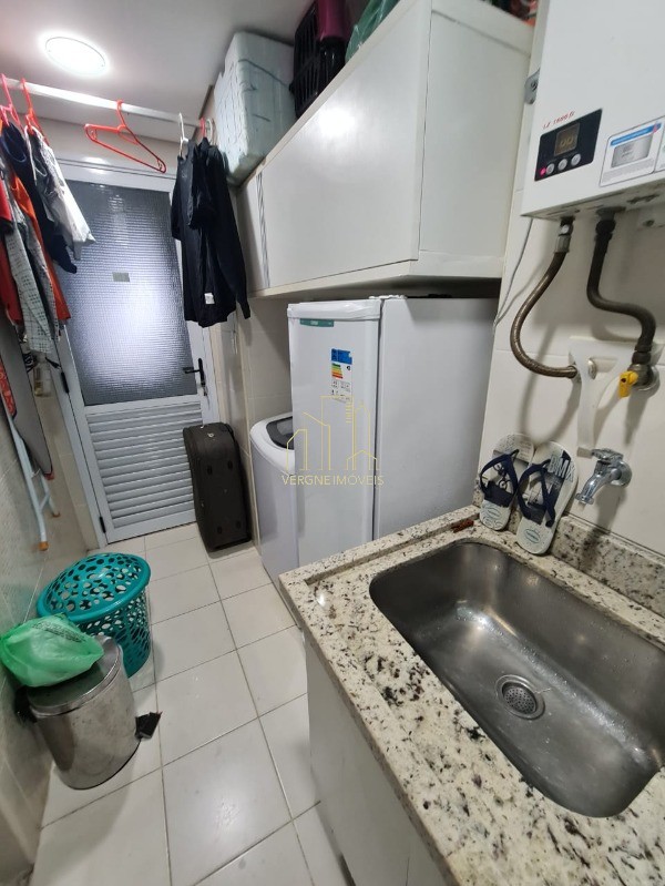 Apartamento à venda com 2 quartos, 88m² - Foto 21