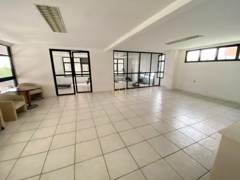 Apartamento à venda com 4 quartos, 197m² - Foto 25