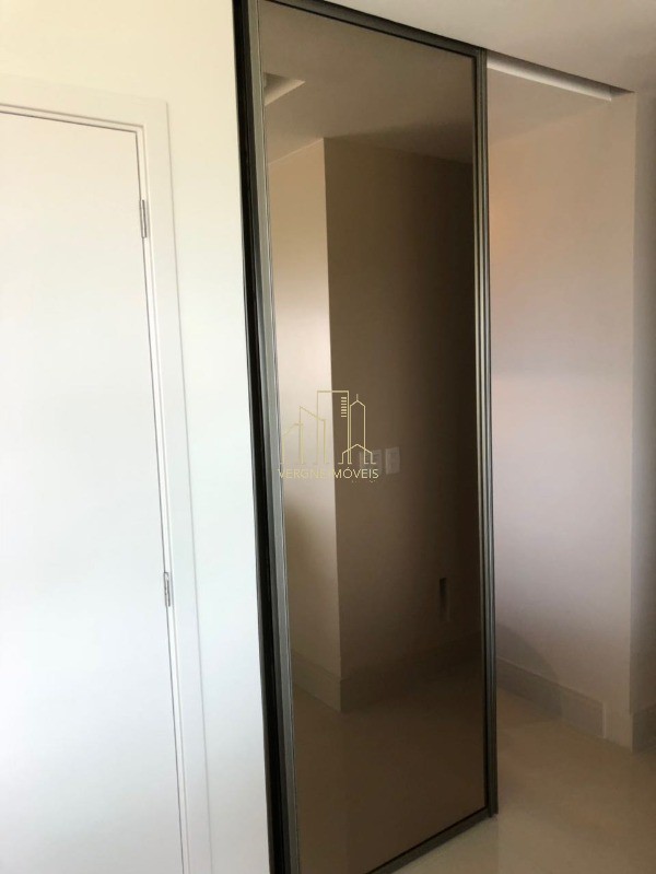 Apartamento à venda com 3 quartos, 113m² - Foto 16