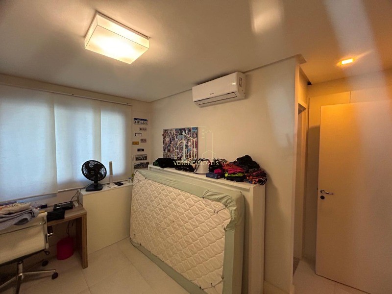 Apartamento à venda com 3 quartos, 130m² - Foto 16