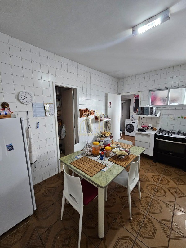 Apartamento à venda com 4 quartos, 176m² - Foto 23