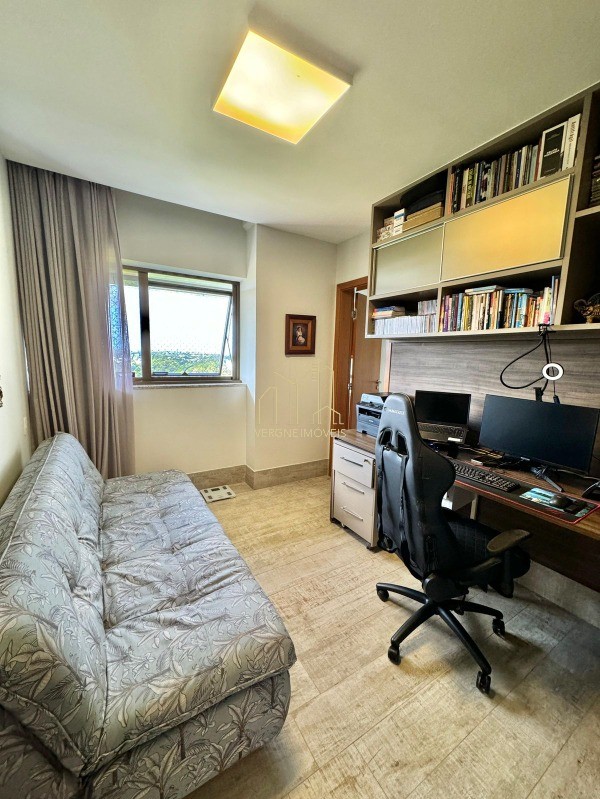 Apartamento à venda com 4 quartos, 225m² - Foto 9