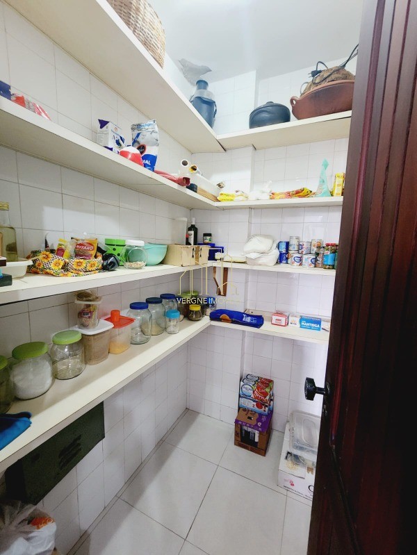 Apartamento à venda com 4 quartos, 202m² - Foto 16