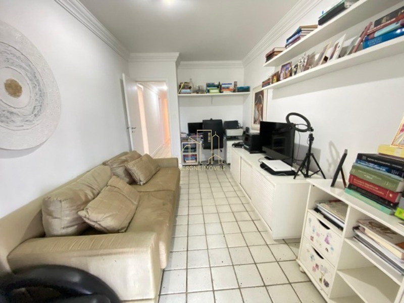 Apartamento à venda com 4 quartos, 197m² - Foto 17