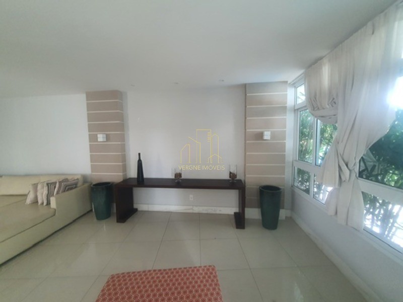 Apartamento à venda com 1 quarto, 50m² - Foto 15