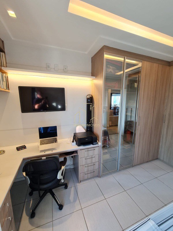 Apartamento à venda com 2 quartos, 85m² - Foto 11