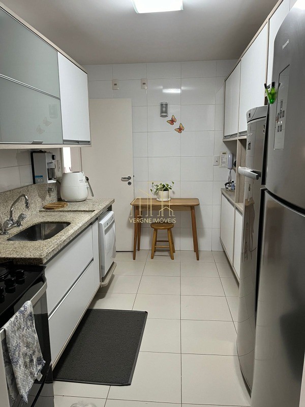 Apartamento à venda com 4 quartos, 160m² - Foto 17