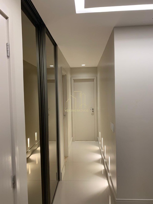 Apartamento à venda com 3 quartos, 113m² - Foto 14