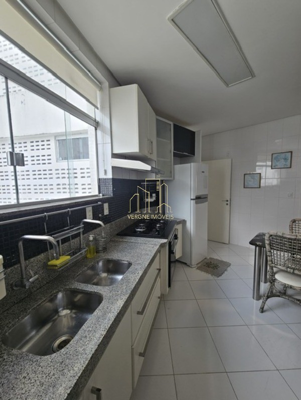 Apartamento à venda com 3 quartos, 204m² - Foto 38