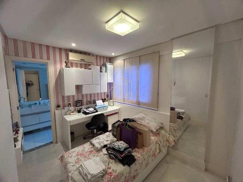 Apartamento à venda com 3 quartos, 130m² - Foto 13