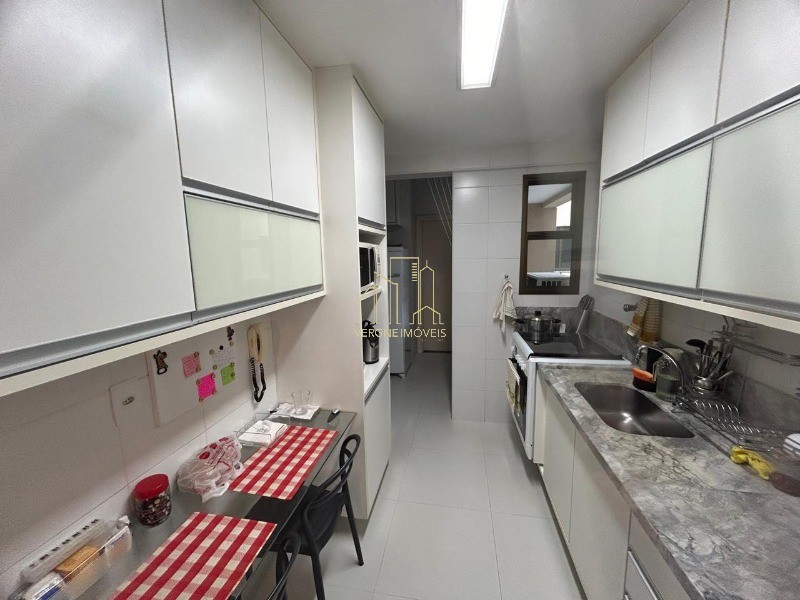 Apartamento à venda com 3 quartos, 130m² - Foto 22