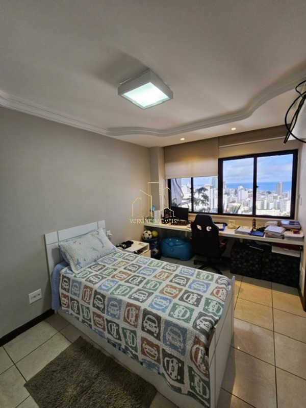 Apartamento à venda com 4 quartos, 205m² - Foto 15