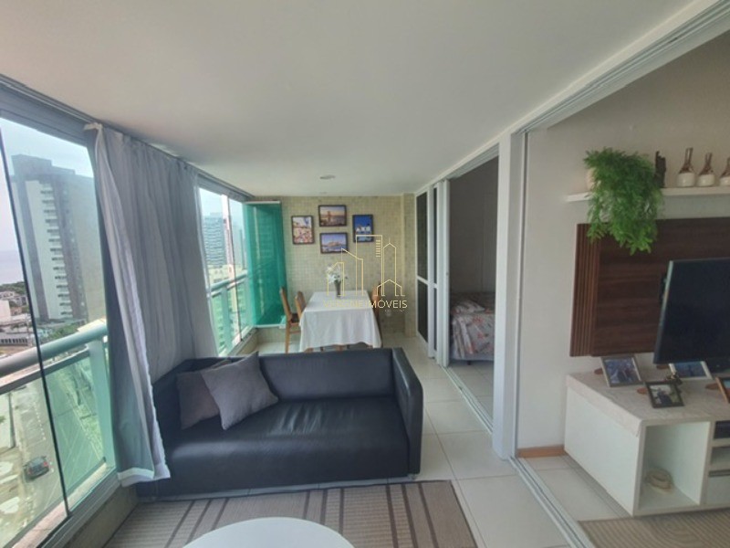 Apartamento à venda com 1 quarto, 50m² - Foto 2