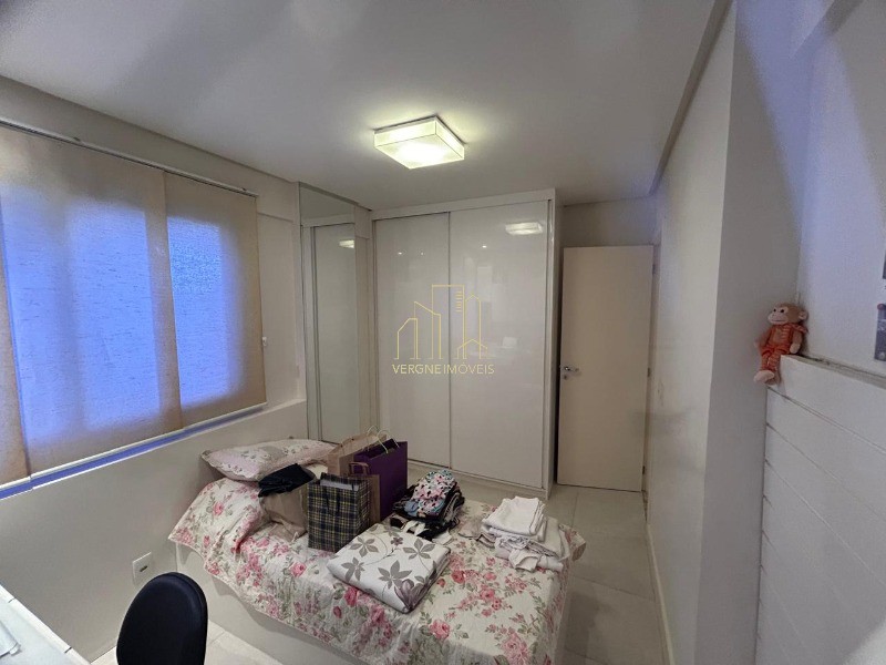 Apartamento à venda com 3 quartos, 130m² - Foto 15