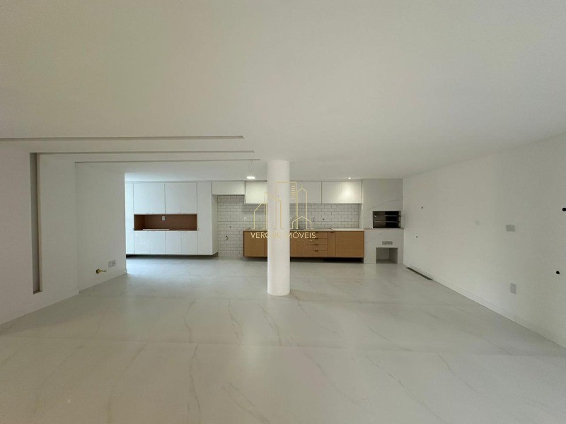 Casa de Condomínio à venda com 4 quartos, 400m² - Foto 20