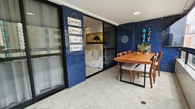 Apartamento à venda com 3 quartos, 118m² - Foto 1