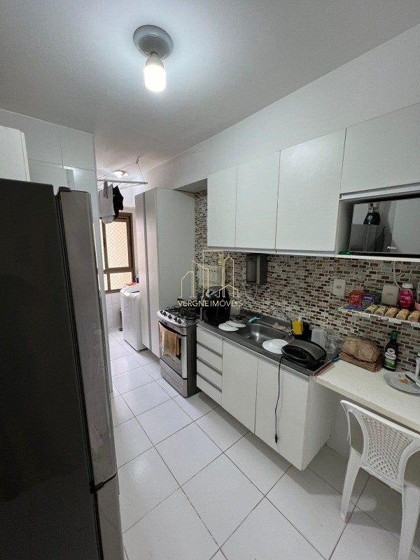 Apartamento à venda com 3 quartos, 82m² - Foto 14