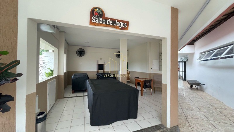 Casa de Condomínio à venda com 3 quartos, 250m² - Foto 48