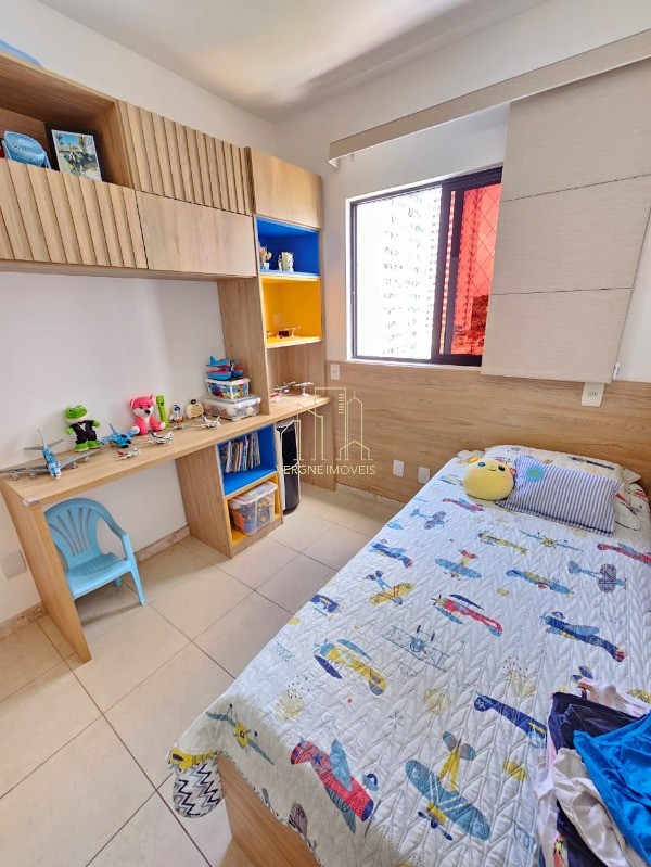 Apartamento à venda com 2 quartos, 65m² - Foto 7