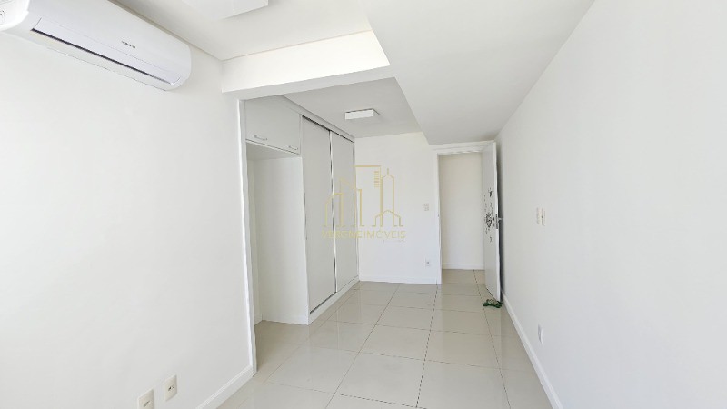 Apartamento à venda com 4 quartos, 152m² - Foto 8