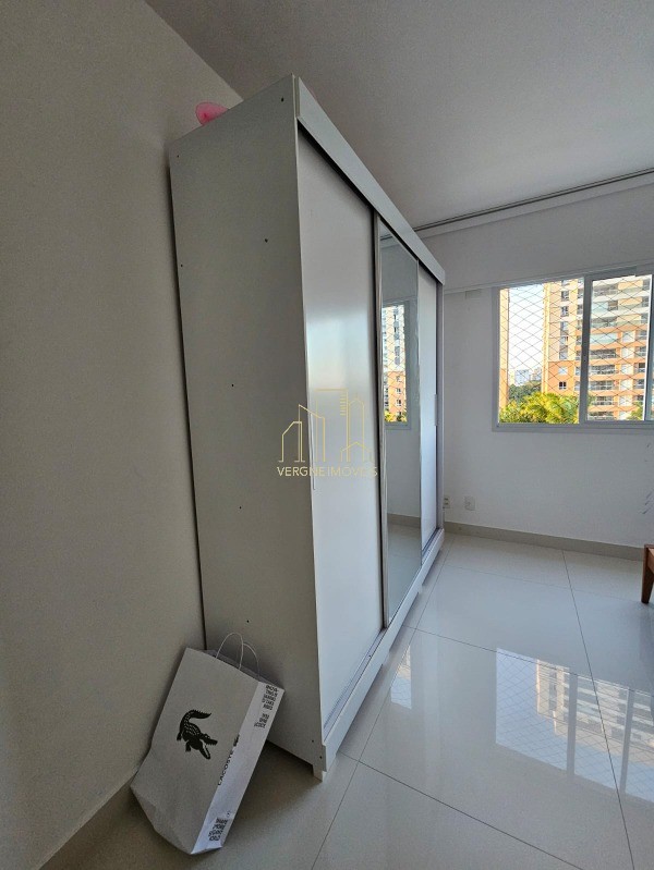 Apartamento à venda com 3 quartos, 130m² - Foto 11