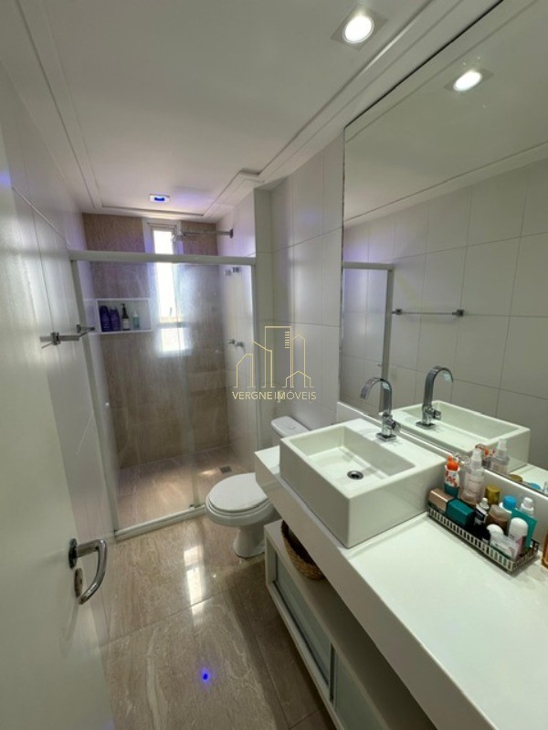 Apartamento à venda com 3 quartos, 142m² - Foto 21