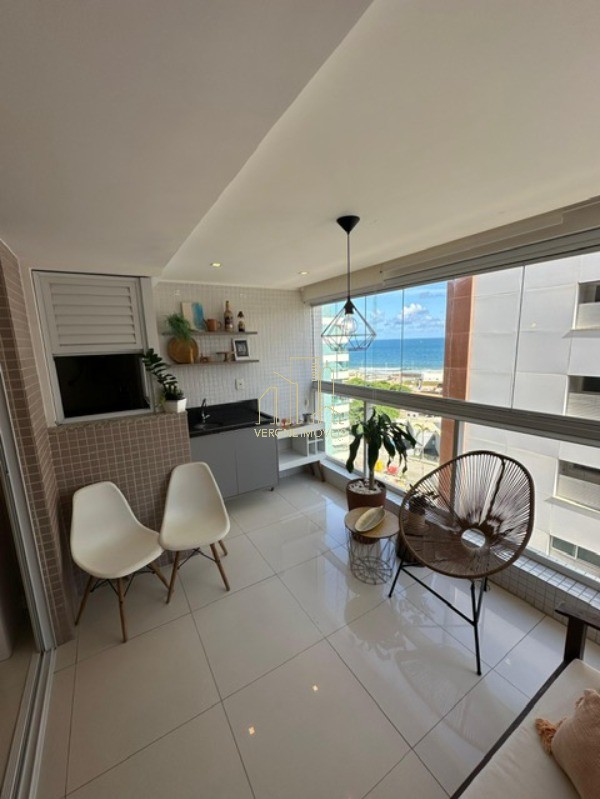 Apartamento à venda com 2 quartos, 87m² - Foto 2