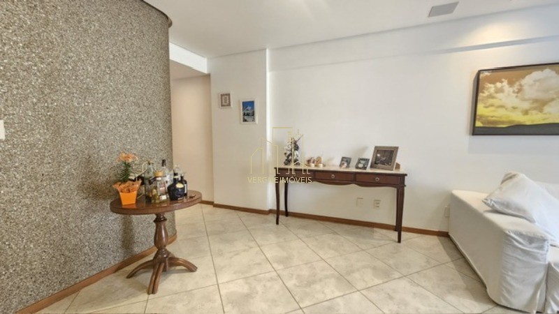 Apartamento à venda com 3 quartos, 118m² - Foto 5