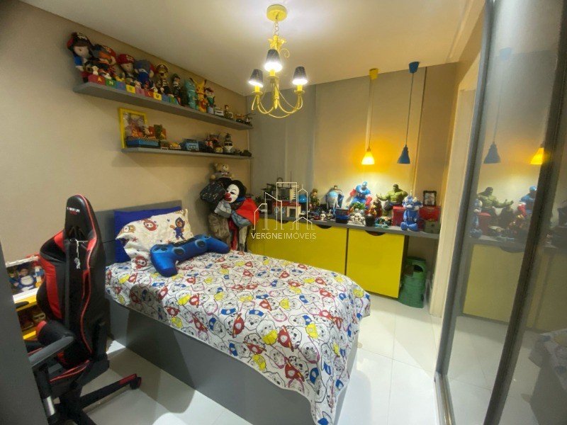 Apartamento à venda com 3 quartos, 200m² - Foto 18