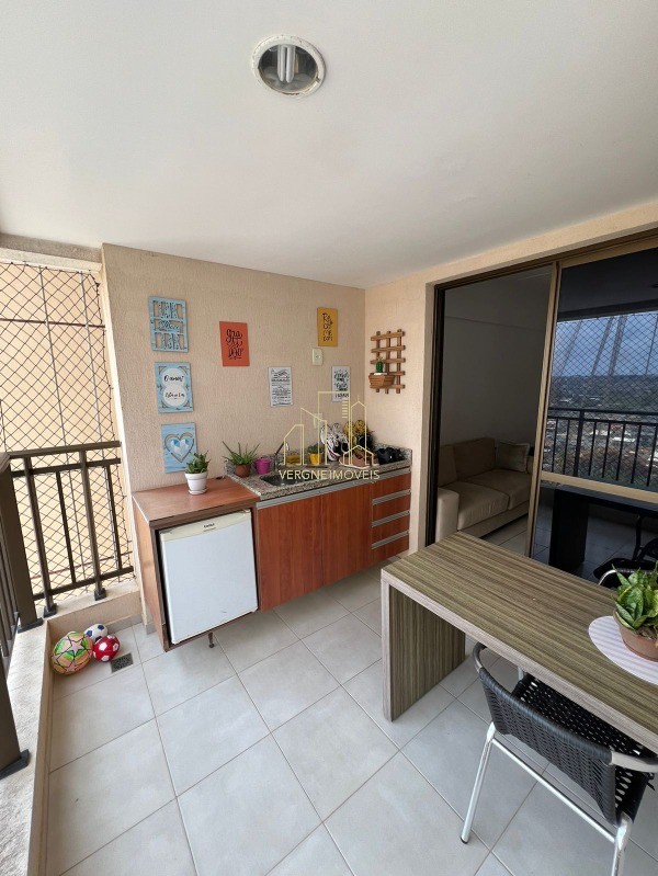 Apartamento à venda com 3 quartos, 82m² - Foto 3