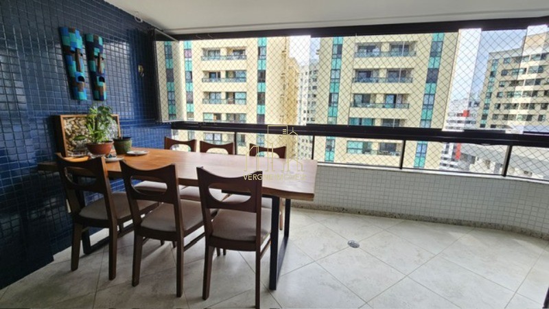 Apartamento à venda com 3 quartos, 118m² - Foto 2